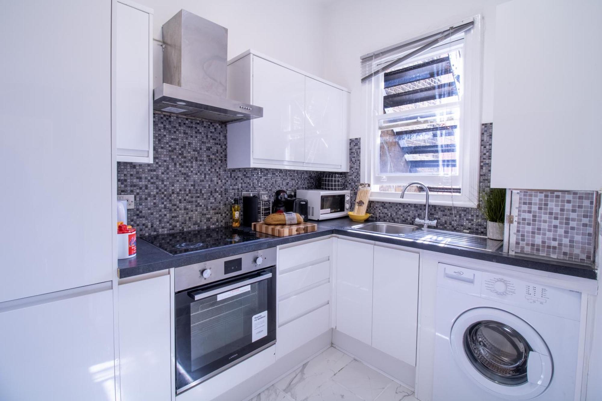 Spacious Studio Apartment On Oxford Street 9Gc Londra Dış mekan fotoğraf