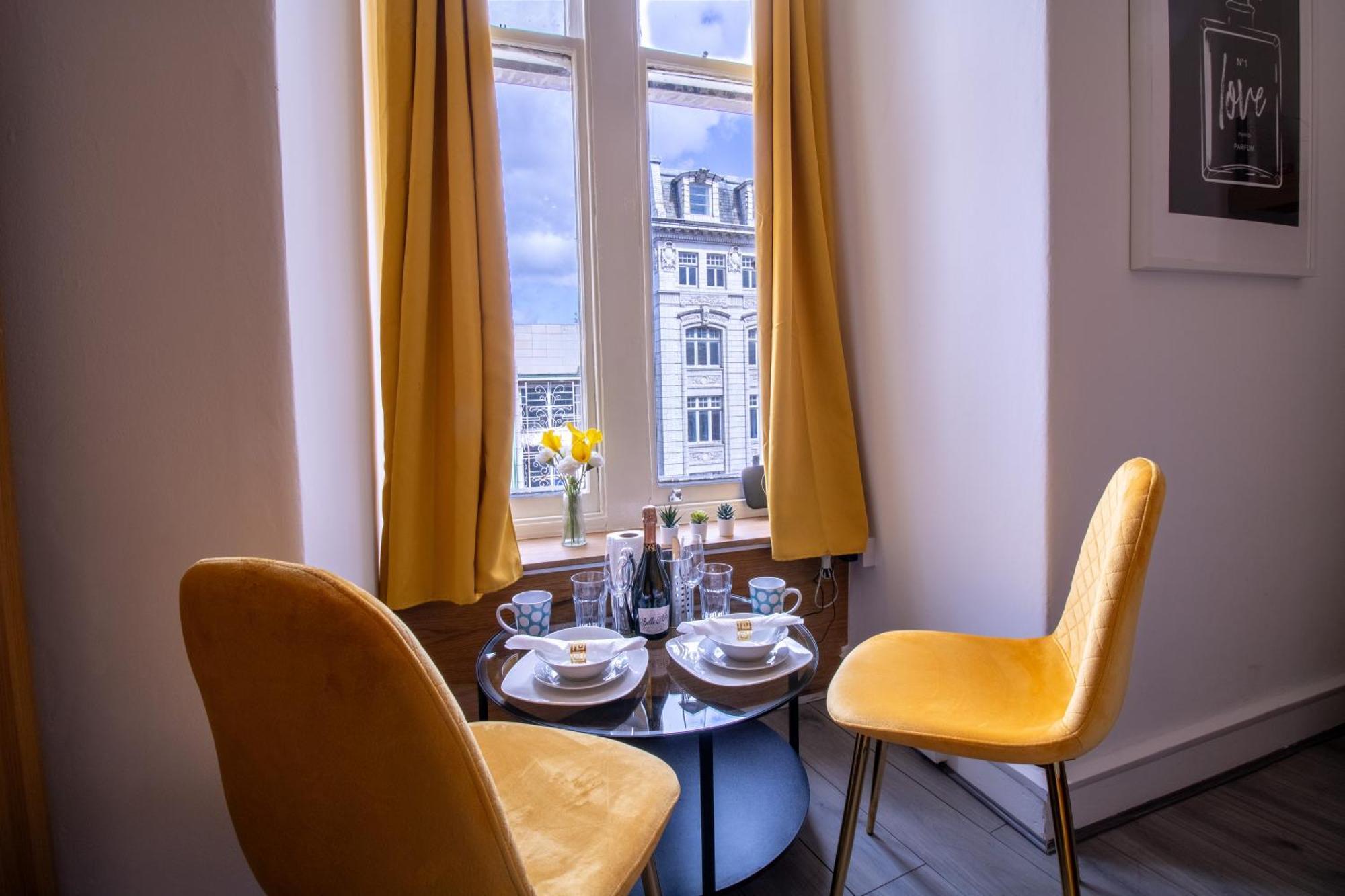 Spacious Studio Apartment On Oxford Street 9Gc Londra Dış mekan fotoğraf
