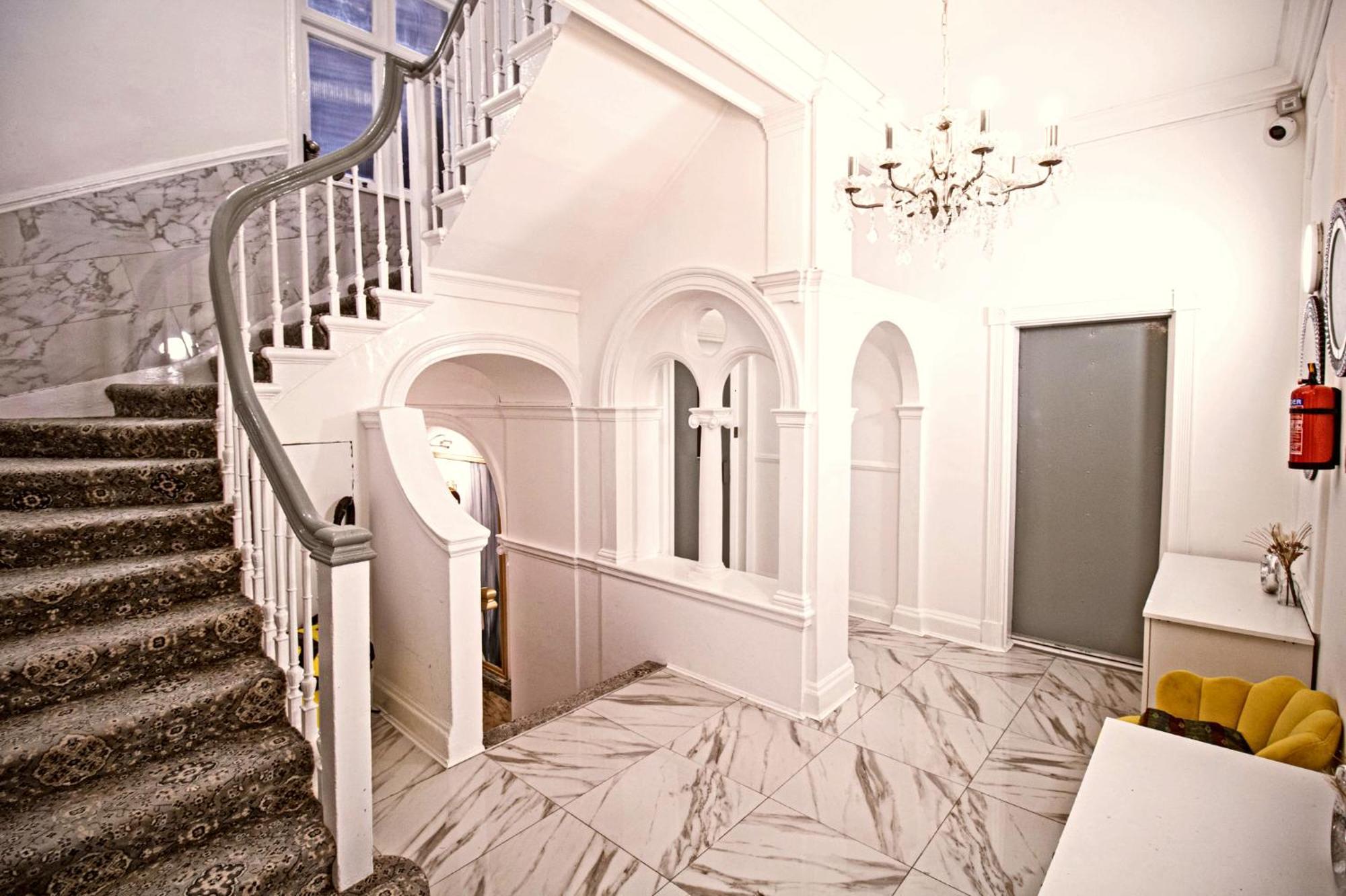 Spacious Studio Apartment On Oxford Street 9Gc Londra Dış mekan fotoğraf