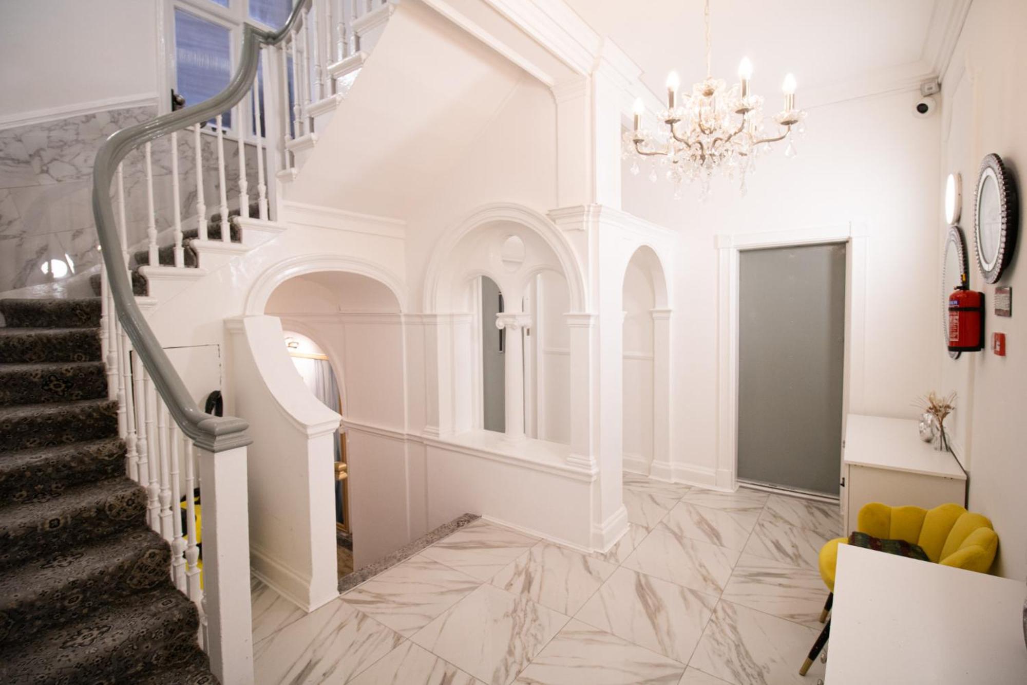 Spacious Studio Apartment On Oxford Street 9Gc Londra Dış mekan fotoğraf